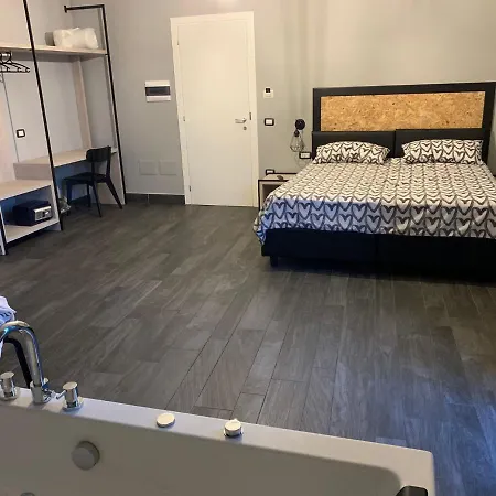 La Terrazza Di Parthenope Couette-café 3*